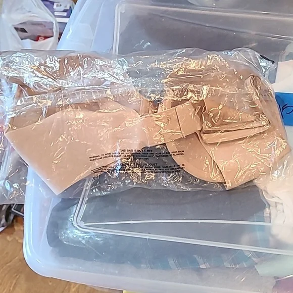 Victoria Secret Bra NWT - Picture 2 of 4